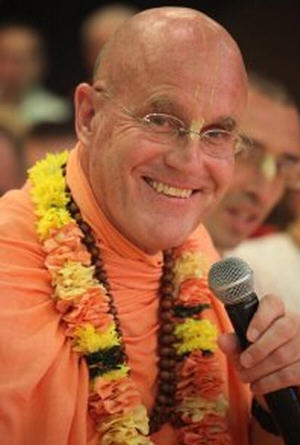 A Travelling preacher by Indradyumna Swami