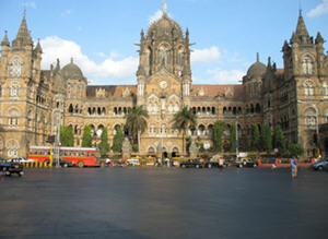 Spontaneous Attraction