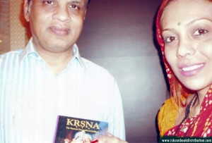 MD of Videocon, Venugopal N Dhoot receive Bhagvad Gita