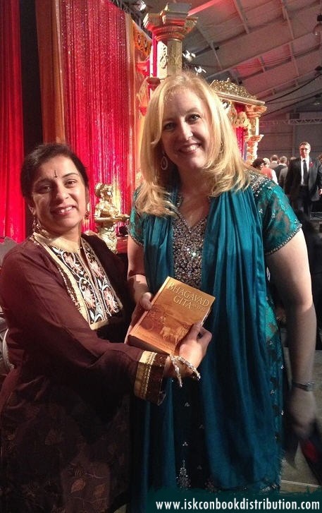 Lisa Raitt, The Minister of Transport in The Cabinet of Canada Receives a Bhagavad Gita